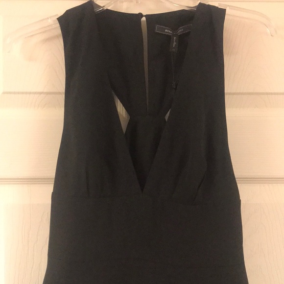 🔥BCBGMAXAZRIA Black Mini Dress with Ruffles - Picture 2 of 7